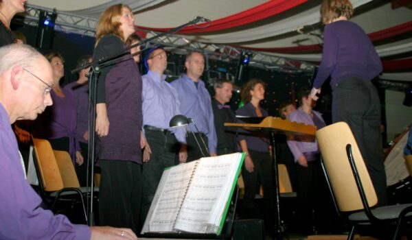 Pop Meets Rock in Harmony