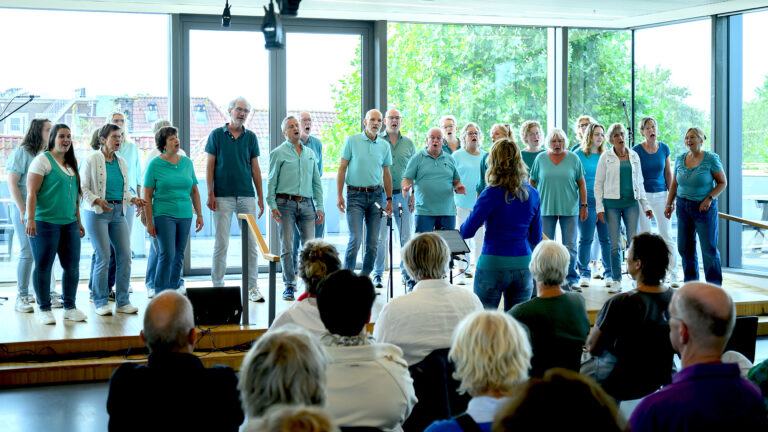 Sh‑Boom zingt in de bibliotheek